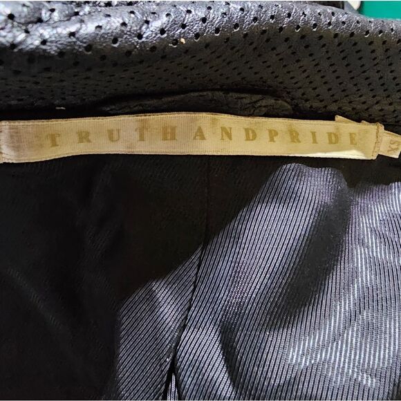 TRUTH AND PRIDE. Perforated Black Leather Moto Jacket - Size XS - Picture 6 of 9